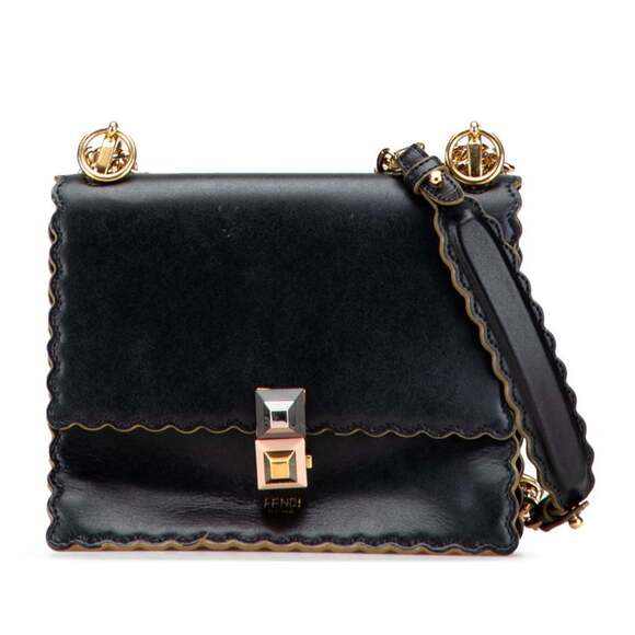 FENDI Black Leather Shoulder Bag
